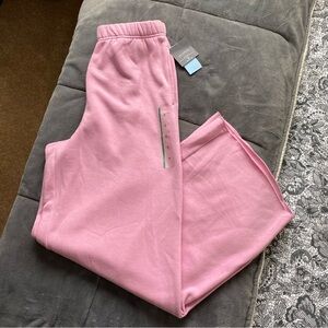 NWT Pink Sweatpants With Pockets